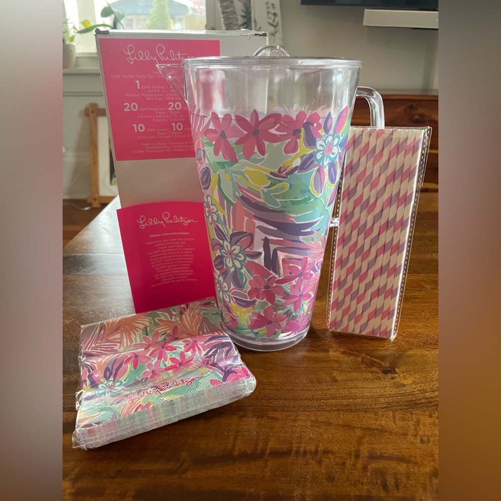 Lilly Pulitzer GWP Pitcher Party Set